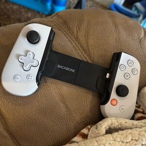 Backbone PlayStation Edition Gaming Controller for IPhone